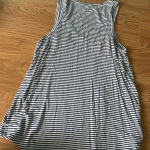 WOMENS XS AMERICAN EAGLE TANK TOP